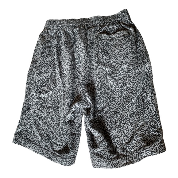 Jordan Sweat Shorts - Picture 2 of 2